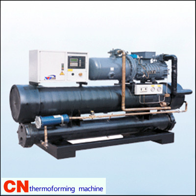 screw type of water cooled industrial chiller